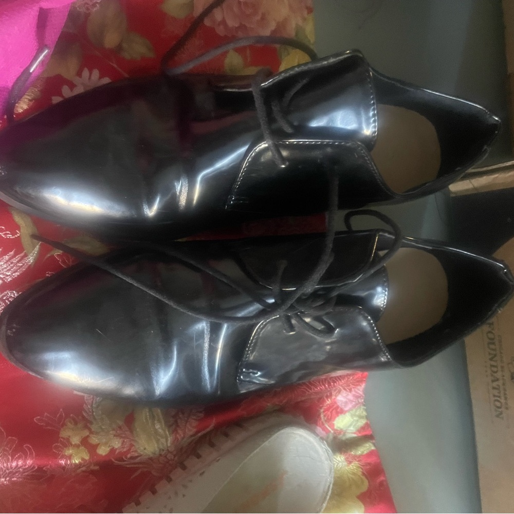 Black loafers ⭐️10for$10.00